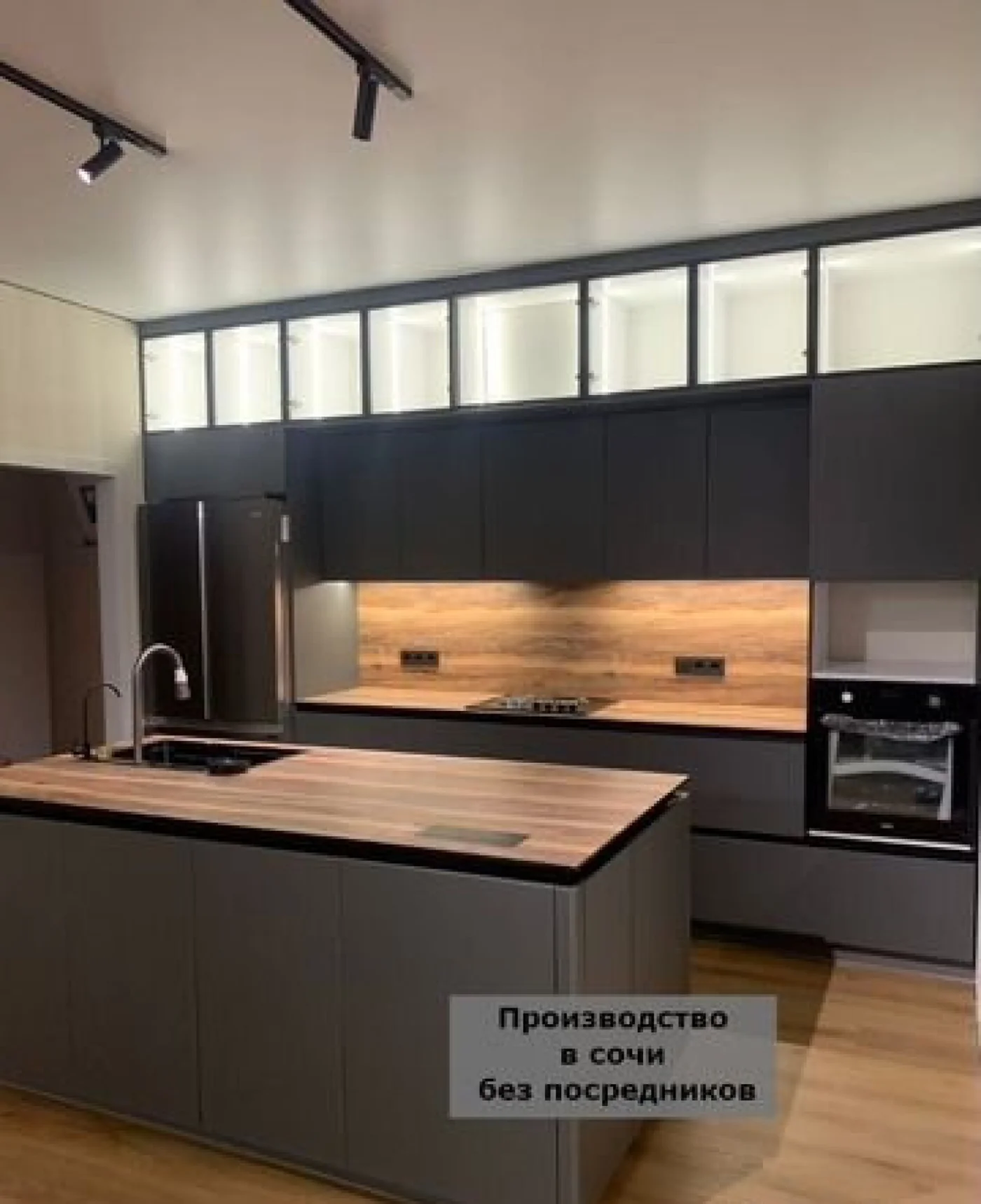 Кухонный гарнитур на заказ — качество и точность